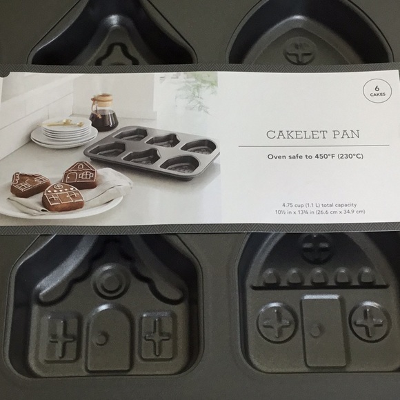 Threshold Kitchen Sale Threshold Cakelet Pan Baking Pan New Poshmark